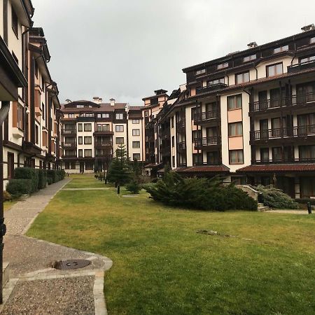 Apartment In Downtown Complex Банско Екстериор снимка